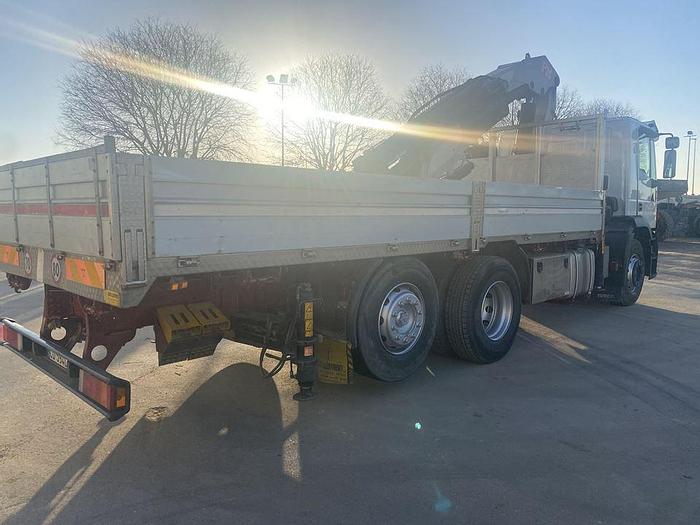 Usato 2002 iveco EUROTECH 260E28 CON GRU