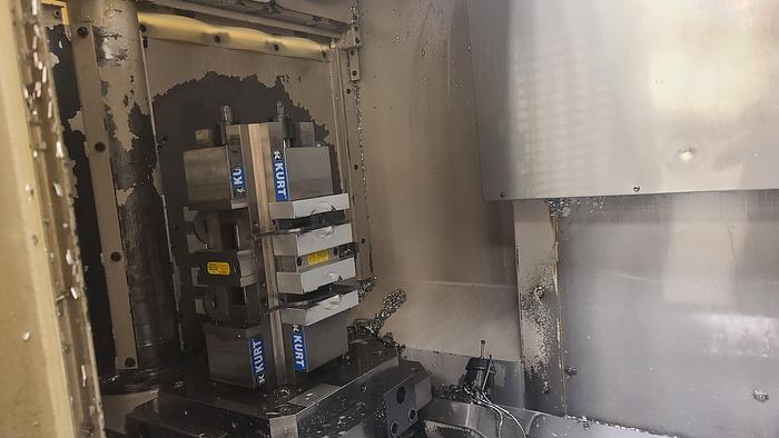 Used 2007 OKUMA MA-400HA 4th Axis ***Low Hours***