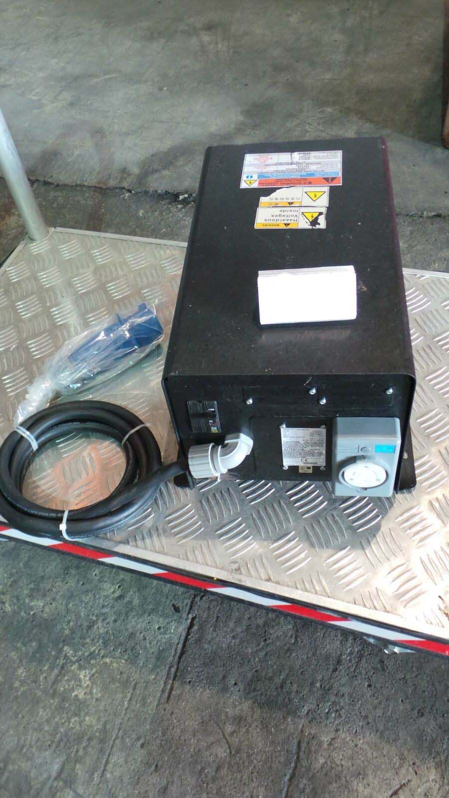 Used OneAC 012-640CE Power Condition, 240~42A / OneAC / 50~60Hz / 1 Phase