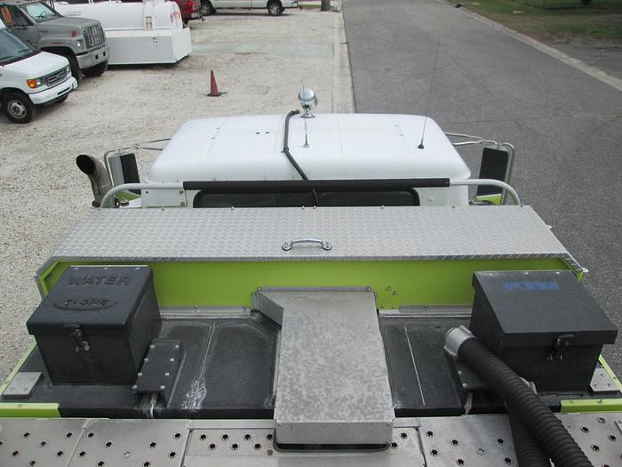 Used 1997 International 4800 Airport Crash Truck