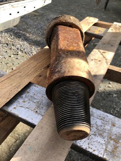 Used 5-1/2” Surge Block Tool Plunger Well Development Swab