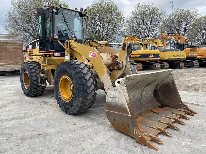 Usato 2002 CATERPILLAR 928G
