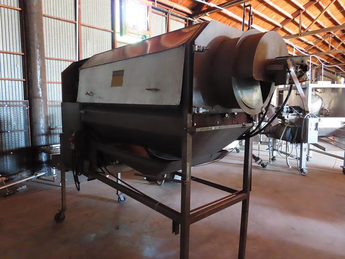 Used Van Mark 8 Roll Brush Peeler