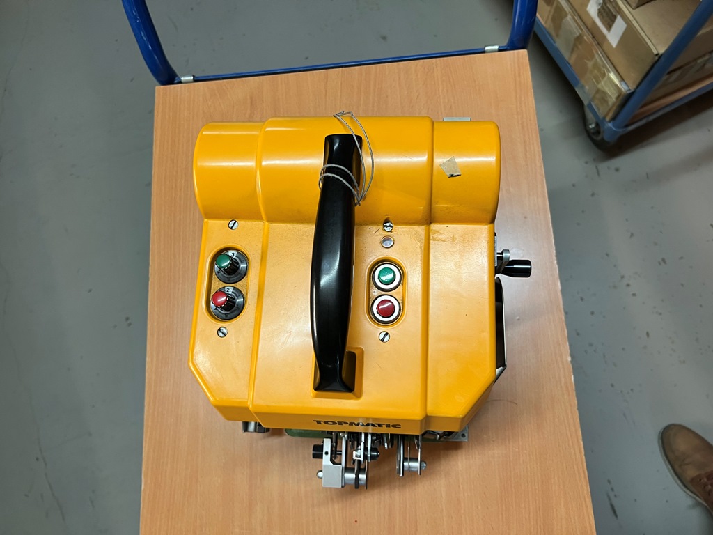 Used ANNODATRICE USTER / STAUBLI TOPMATIC 210 #TC 168-D