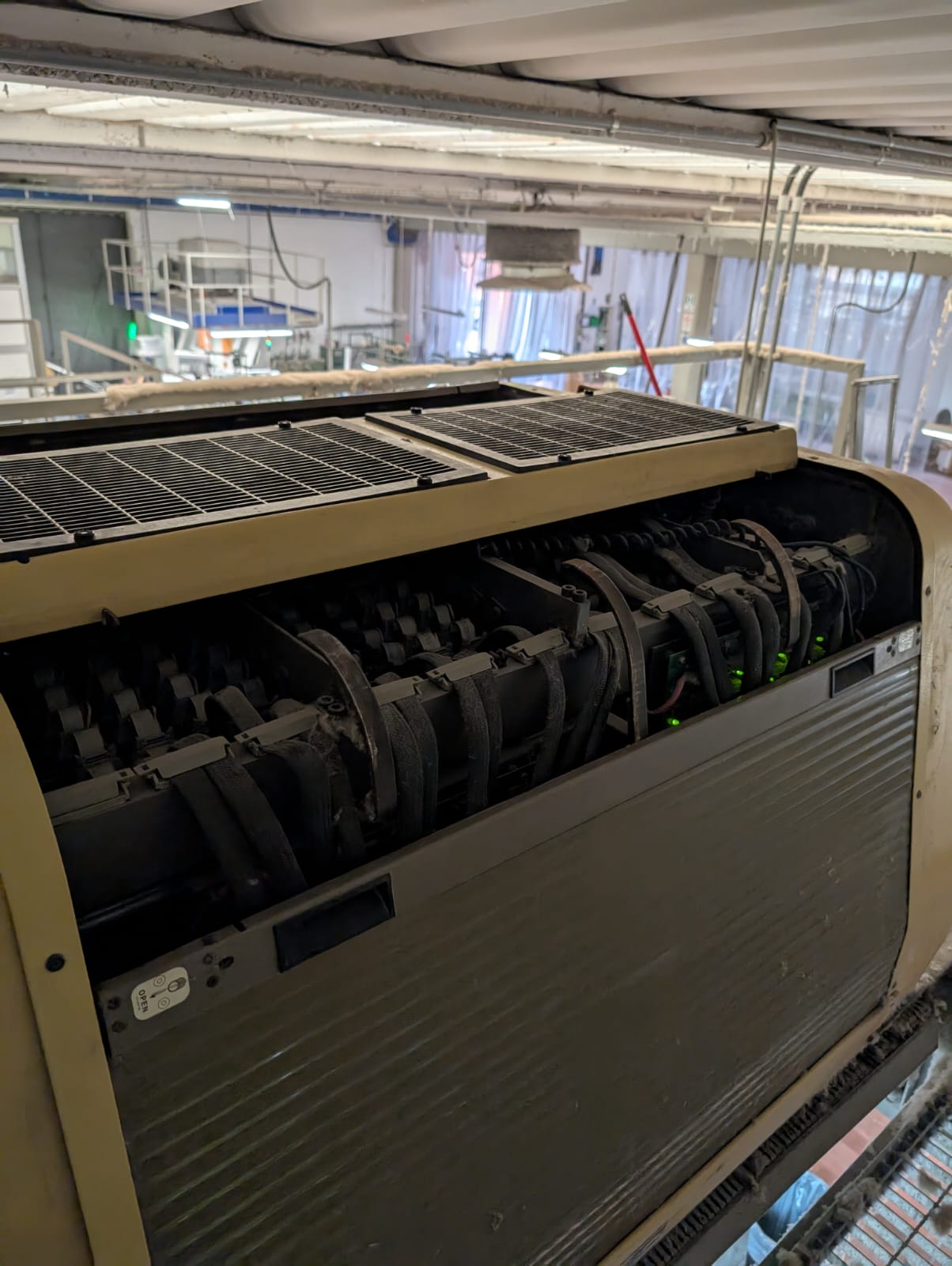 Used PICANOL GAMMAX 190 cm JACQUARD STAUBLI CX 880/2688 JC 5 #PI 230