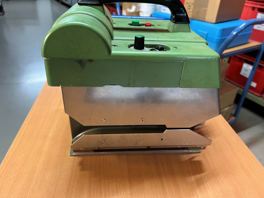 Used ANNODATRICE USTER TOPMATIC TPM #TC 168-C