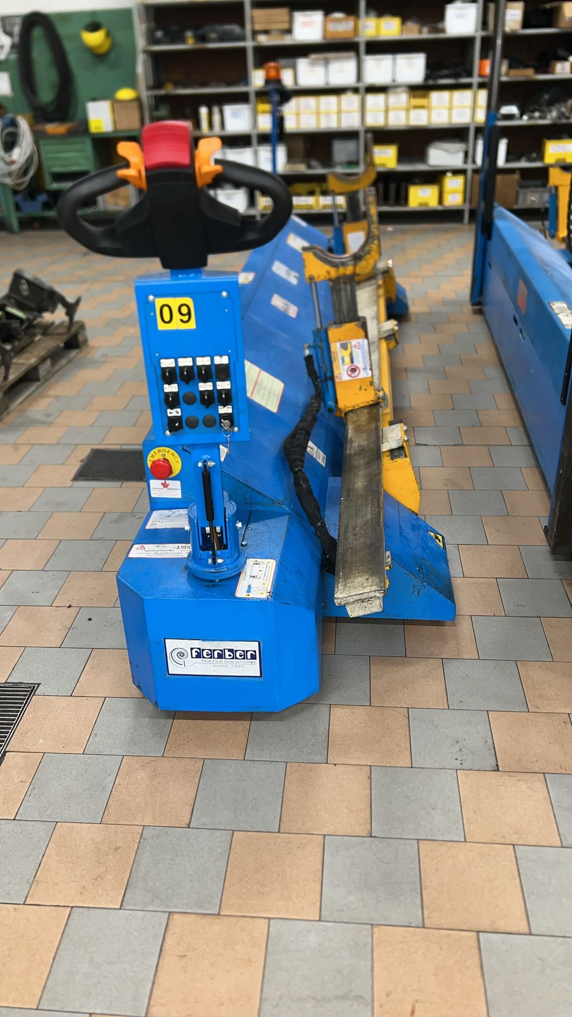 Usato CARRELLO PORTA SUBBI ELETTRICO FERBER ET-2001 ALTEZZA 400 cm #A 224