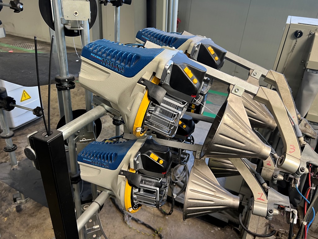 Used PICANOL OMNIPLUS 800 190 cm JACQUARD STAUBLI LX 1602/5120 JC7 #PI 232