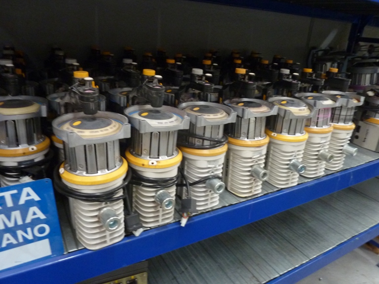 Usato ALIMENTATORI DI TRAMA ROJ VEGA #AL7