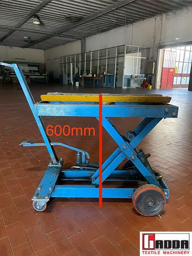 Usato CARRELLINO PORTA SUBBI (VUOTI) PER TESSITURA #A 215