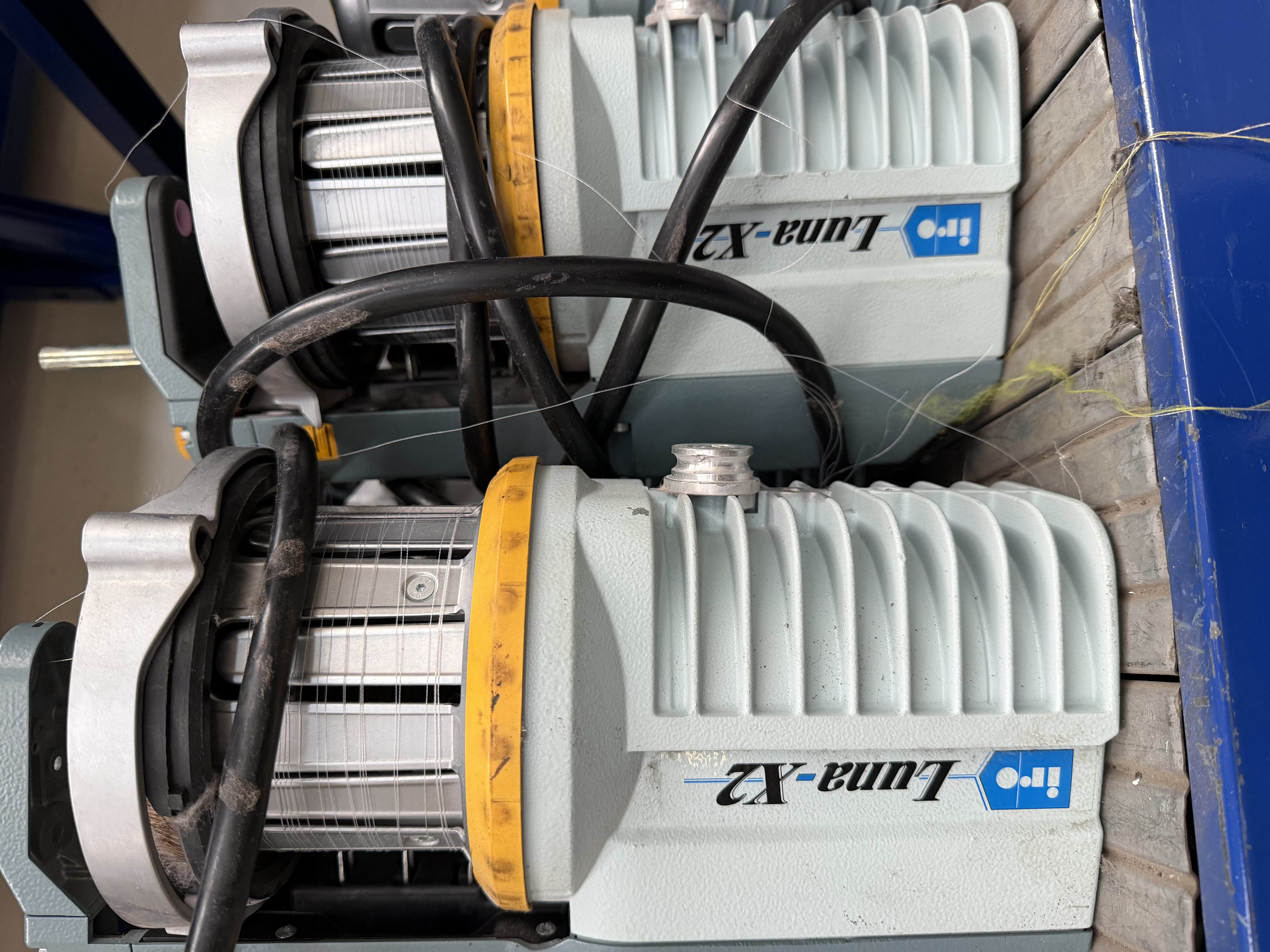 Usato ALIMENTATORI DI TRAMA IRO LUNA X2