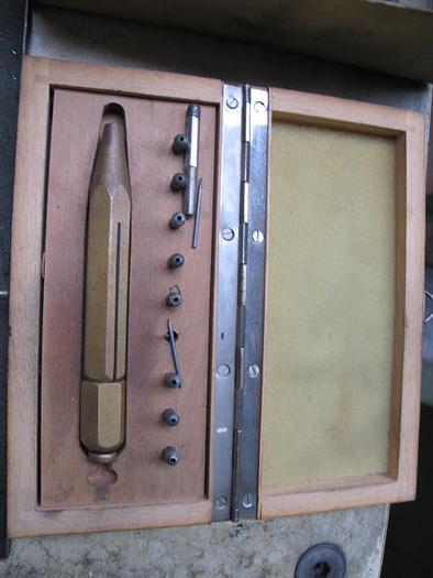 Gebraucht Gravier - und Beschriftungsmaschine Hasberg P70