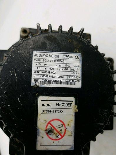 Used Yaskawa SGMGH-05DCA61 AC Servo Drive Motor