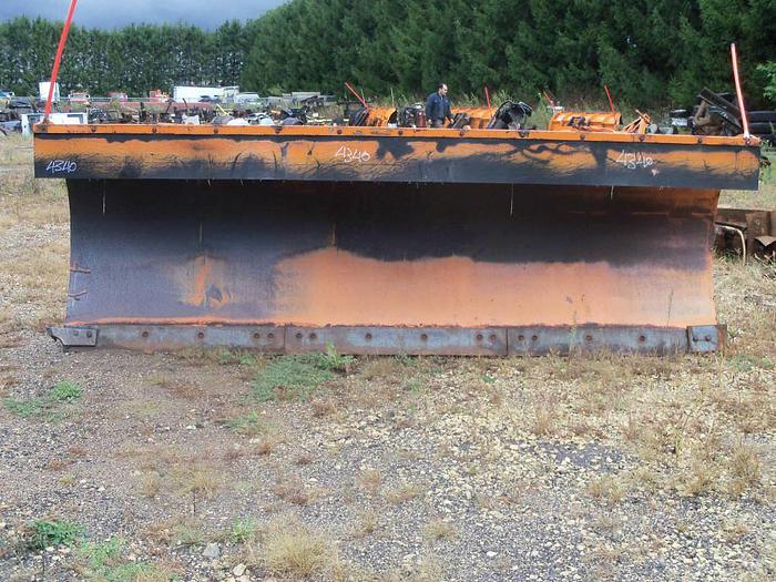 Used 2000 Henke Plow- Stock #: 0047