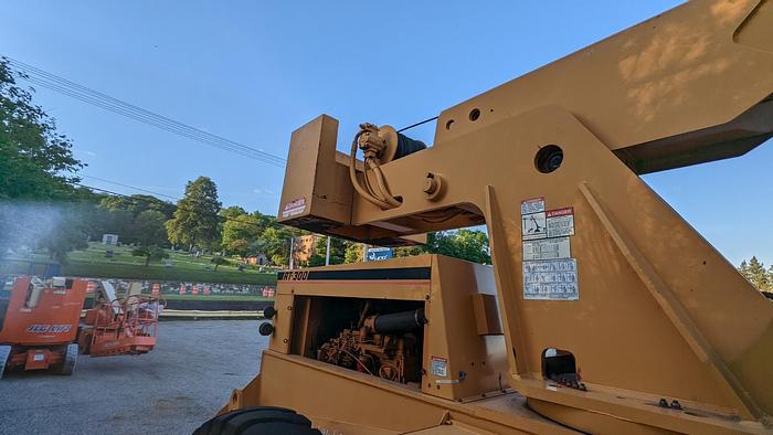 Used Broderson 30,000-Lb Capacity Crane RT-300-B