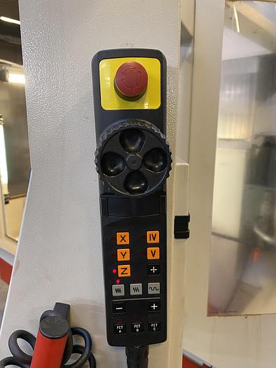 Used BRUGT CNC-VÆRKTØJSFRÆSER FABR. HERMLE, MODEL U630T