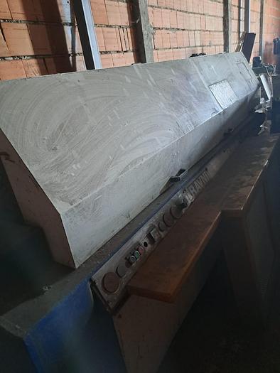 Used RAVNI ( France) 2005