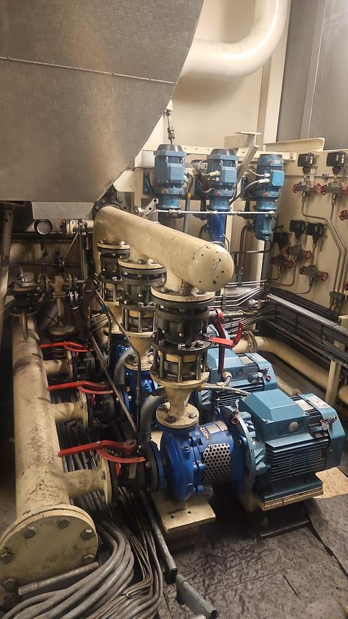 Used 1995 SIEMENS Gas turbine SGT 600 PLUS Steam turbine