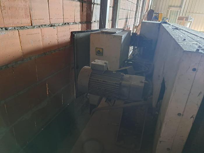 Used RAVNI ( France) 2005