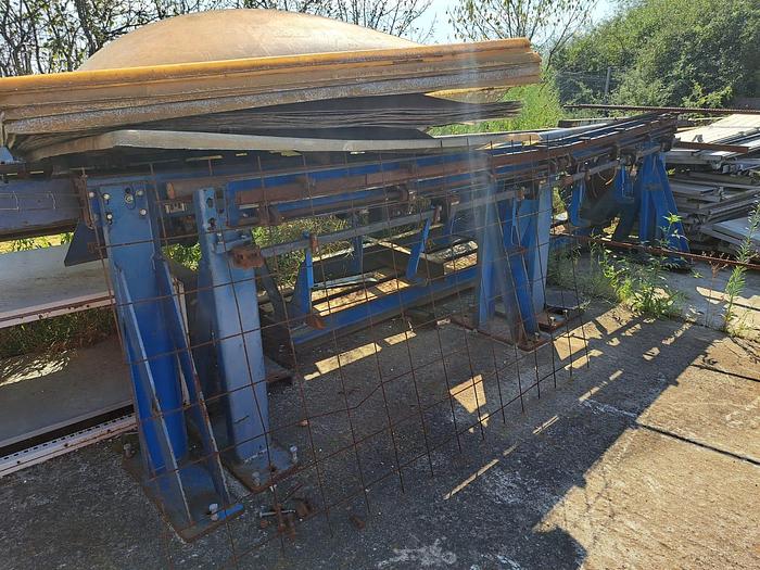 Used RAVNI ( France) 2005