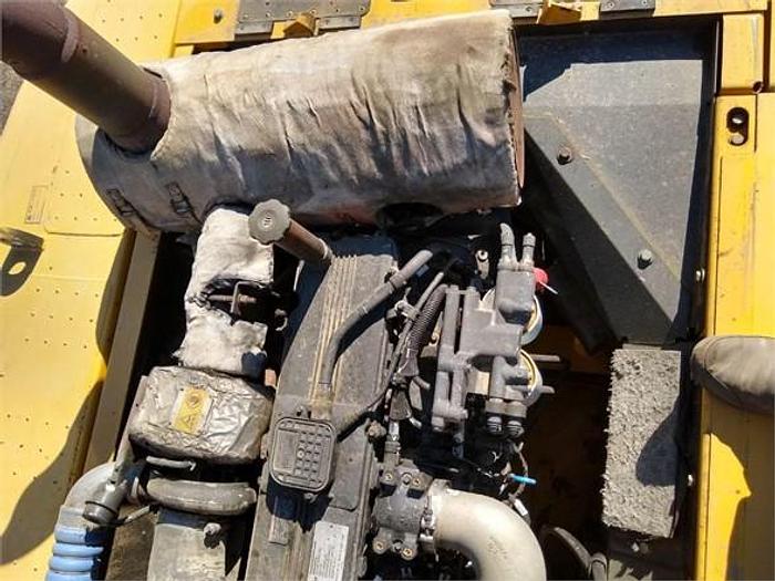 Used 2006 KOMATSU PC220 LC-8