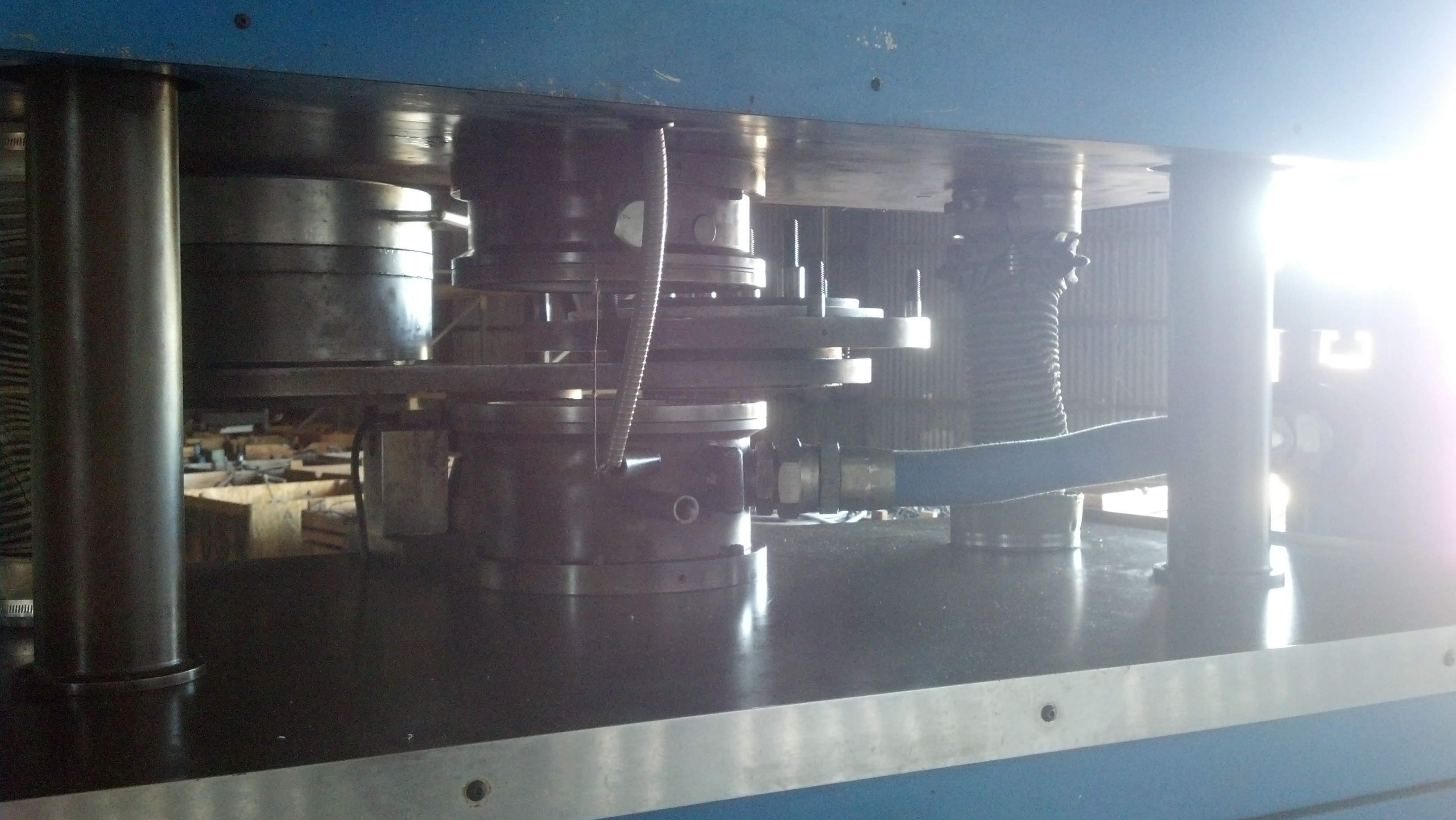 Used Dynetics Dynaflow Model HL60CF-830 Abrasive Flow Deburring Machine