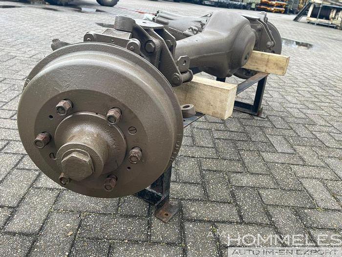 Used Unimog 404 Front axle