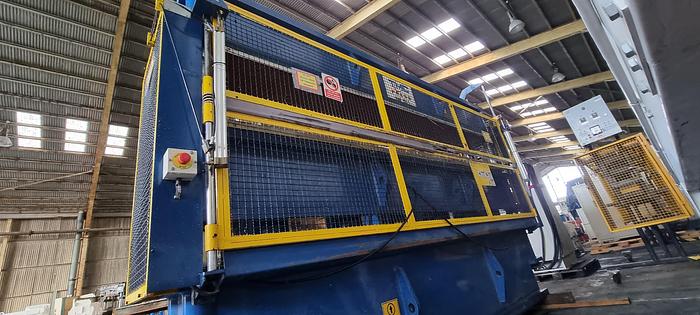 Used 2011 TMC Thiland Hydraulic press HMP 500 tons