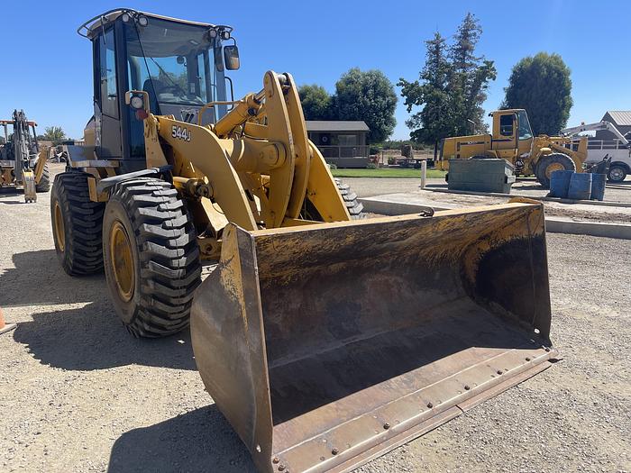 Used 2006 John Deere 544J