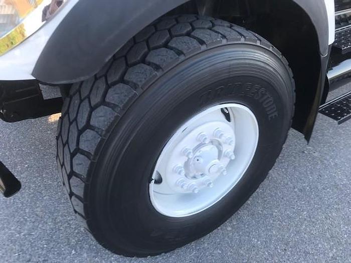 Used 2007 International 7500 Elliott 1860F 18 Ton Crane Truck - C04510