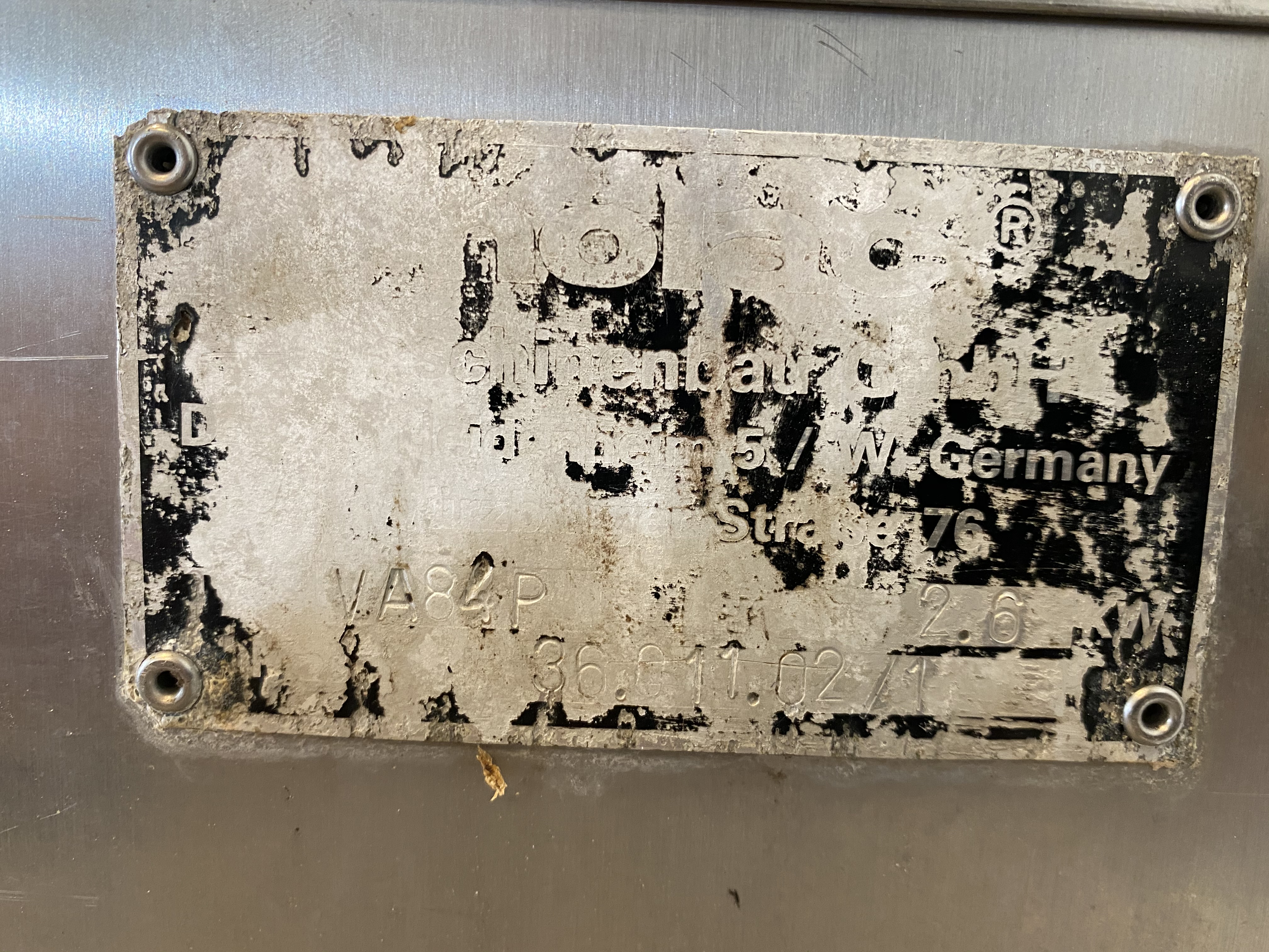 Begagnad Tärningsmaskin Holac med tratt, 9x22mm #1037
