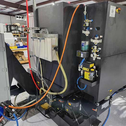 Used 2021 DOOSAN LYNX 2100LSYA Live Tooling / Y-Axis / SubSpindle/ Bar Feeder CNC Lathe ***Low Hours***