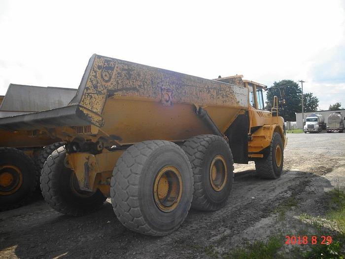 Used 2005 VOLVO A25D