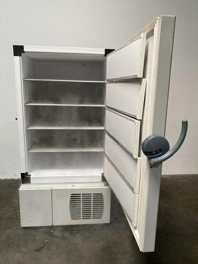 Used Thermo Scientific HERAFreeze HFU600TD60 -86° Laboratory Freezer 28.8 CU FT 230V