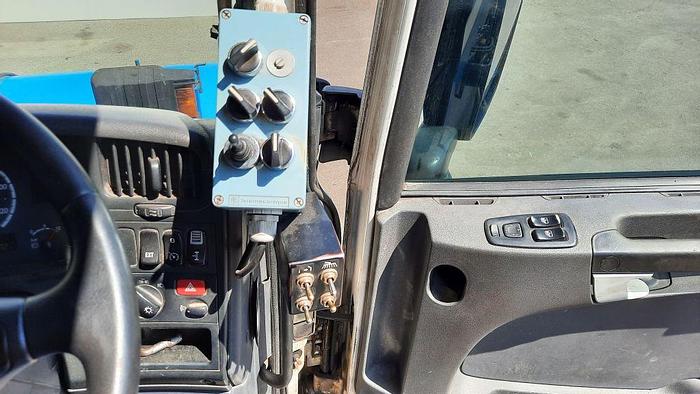 Gebruikt 2007 Scania P270 + Beam S8000