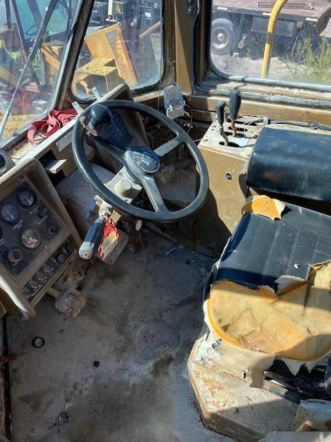 Used 1992 CATERPILLAR 988B