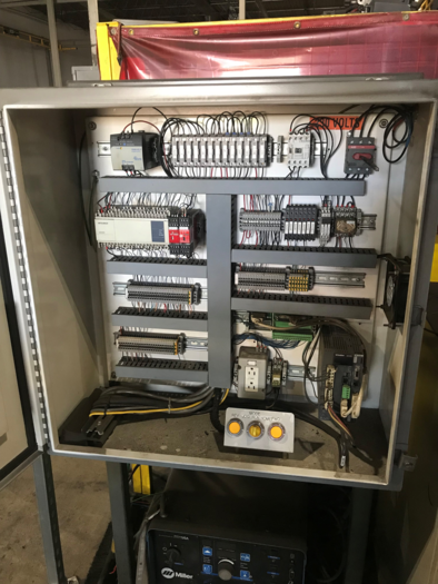 Used MOTOMAN MA1400 ROBOTIC MIG WELDING CELL WITH A/B INDEXER & DX 100 CONTROLS