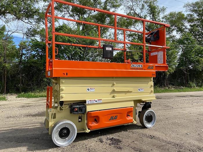 Used 2016 JLG 2632ES