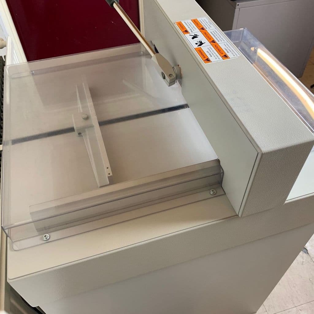 Used Pre-owned EBA 430EP Electric Programmable Guillotine With Cabinet