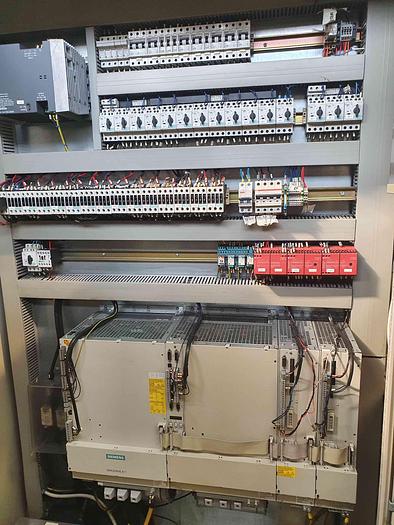 Usato TORNIO PARALLELO A TRE GUIDE SAFOP LEONARD 70-750 CNC