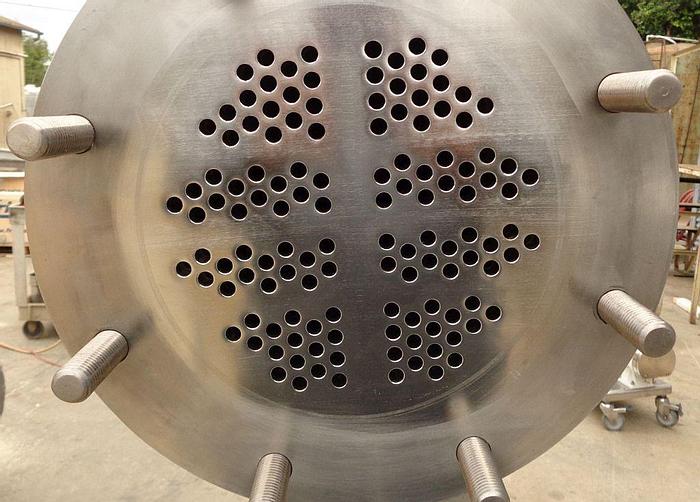 Unused Heat Exchanger, Shell & Tube, 88 SF, 316 S/st, FV, 150 PSI #S742982
