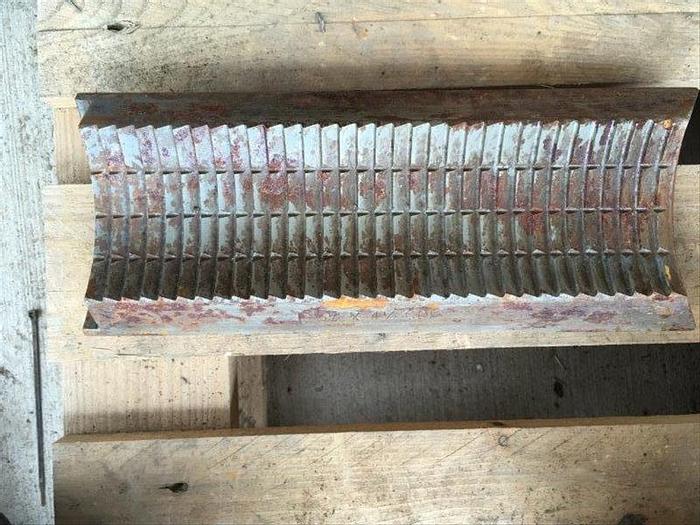 Used NOV Mission Custom Die & Insert Full Circle Tong Die - CDI-9212