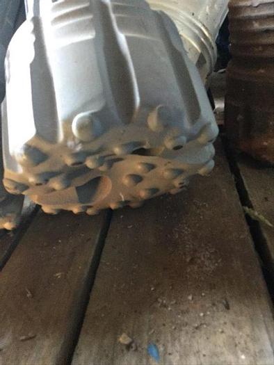 Used 7-3/4" HAMMER BIT QL8 SHANK