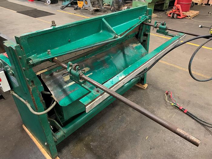 Used 16 GA X 52", TENNSMITH, HYDRAULIC SHEAR