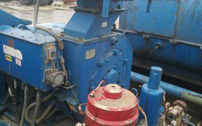 Used FB 1600 Mud Pumps