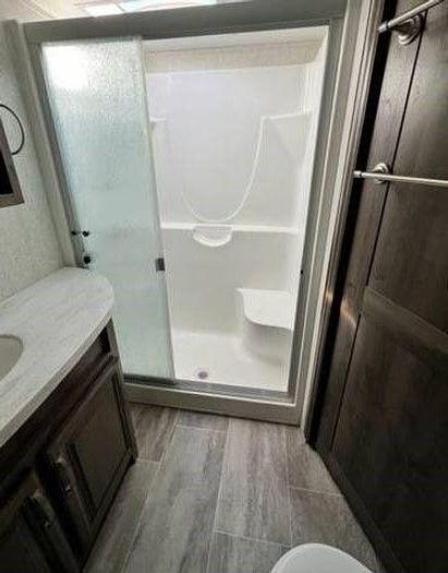 Used 2020 Keystone Montana 3721RL