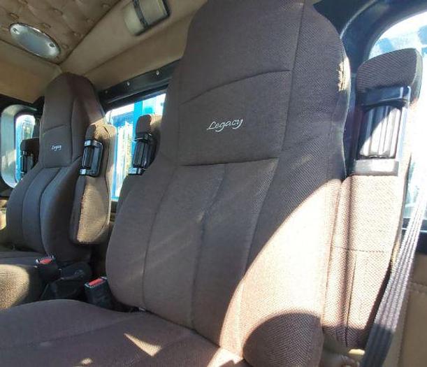 Used 1996 KENWORTH T800 and 2020 Great Dane Dry Van