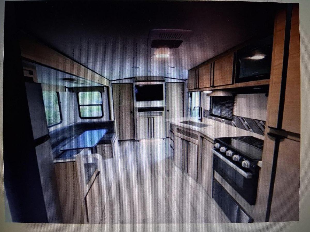 Used 2022 Cruiser Radiant