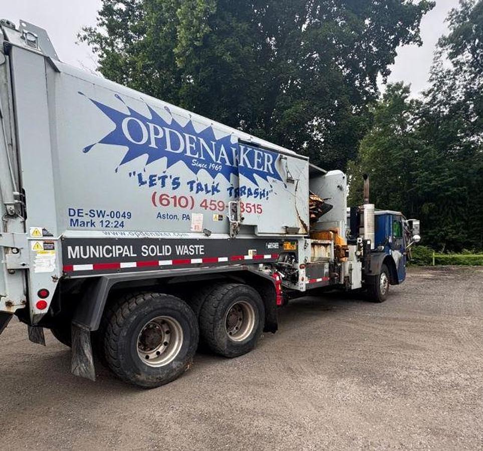 Used 2010 Mack LEU613 Packer Garbage Truck