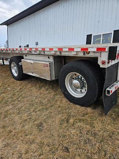 Used 2006 KENWORTH W900B with a 2006 Wilson Trailer